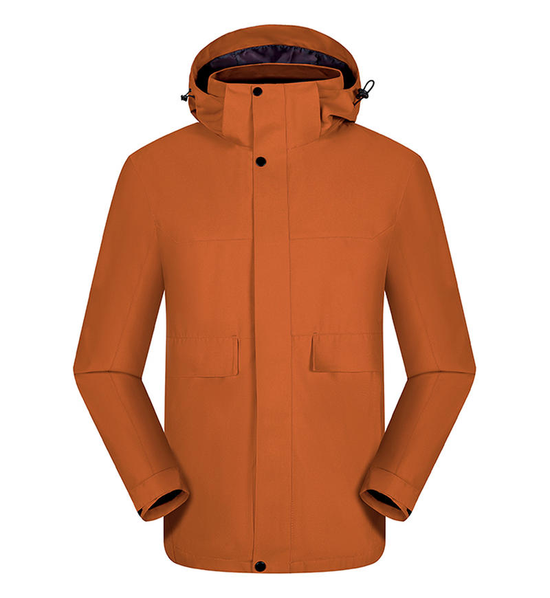 三合一羽绒内胆冲锋衣